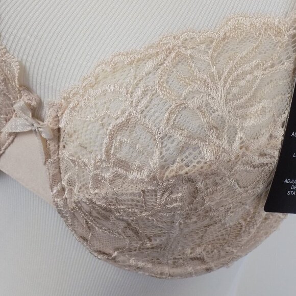 Bali Bra Lace Desire Lift Underwire Size 36B Cream Tan Nude Adjustable Straps - Picture 4 of 7